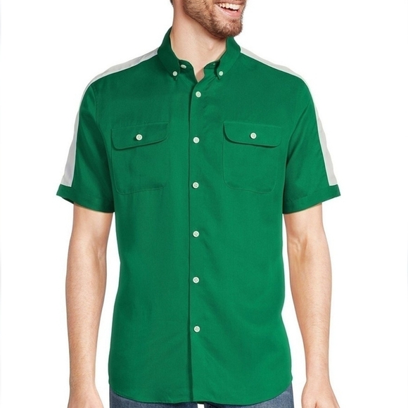 Murano Other - NWT Murano Green Slim Fit Mens Causal Button Short Sleeve Shirt Size Medium
